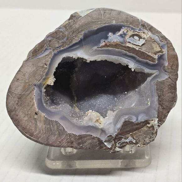 Quartz Crystal Agate Sparkling Geode With Stand - Picture 1 of 8